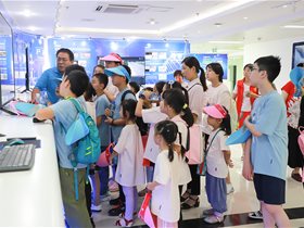 白下高新區(qū)婦聯(lián)、科協(xié)舉辦親子活動，小朋友們走進云創(chuàng)大數(shù)據(jù)
