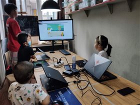 歡迎參加云創(chuàng)青少年人工智能學院城市合伙人擴大會議