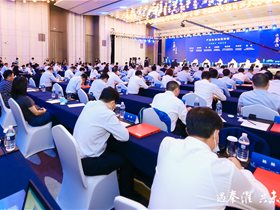 云創(chuàng)大數(shù)據(jù)加入人工智能產(chǎn)業(yè)生態(tài)聯(lián)盟，劉鵬教授作了精彩分享